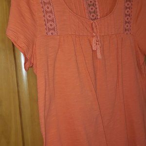 Ladies short sleeve top